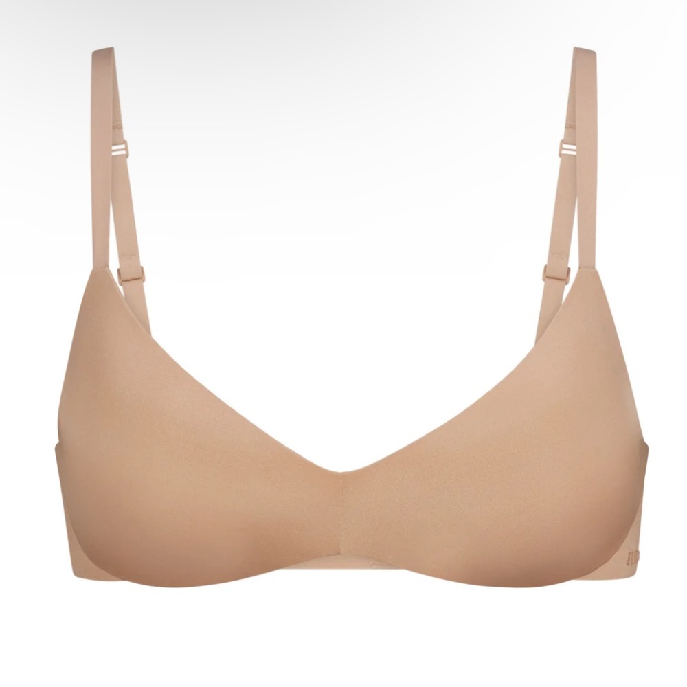 Skims 32B WIRELESS Form Push Up BRA Clay